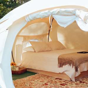 Light & Airy space to dream!
