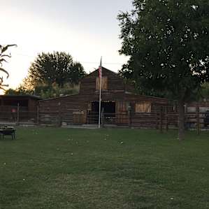 Zion On The Green - Bell Tent Deck