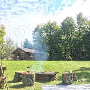 Private lake cabin-no public access