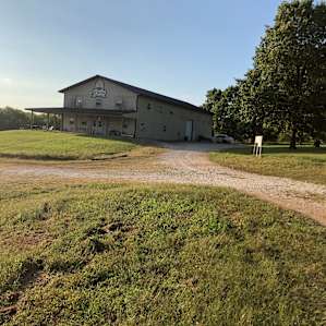 The entrance and parking area.