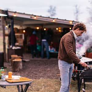people cooking food
