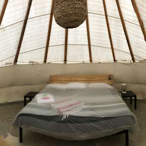 OESTE | Native American Tipi