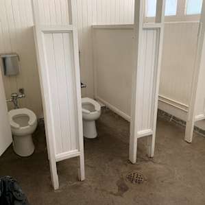Super clean toilets! Yay!