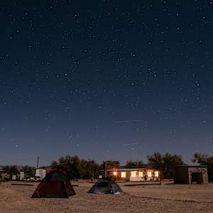 Very clear skies, lots of room for tents!