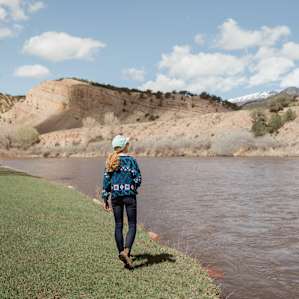 There's a nice patch of grass lining the river which you can stroll on and admire the views, or even set up a picnic blanket or take some chairs out there. The river is great for fishing and kayaking as well (bring your own gear).