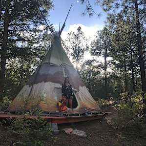 Magical La Cueva Prairie Fire Tipi