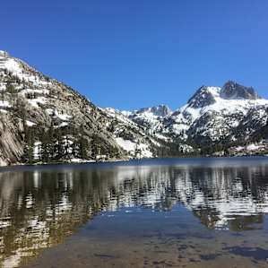 Hike up to Barney Lake