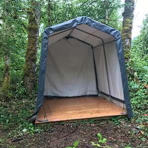 The shelter, by the creek, where we were able to set up our tent