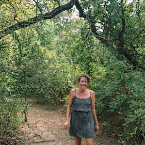 Easily traveled/manicured paths throughout.