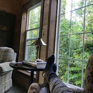 Birdsong Cabin
