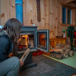 Cozy Mountain Cabin