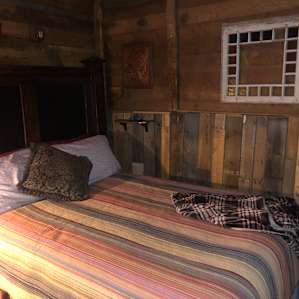 Authentic Barn B&B Stall #1