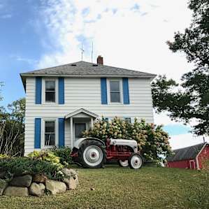 Down the perfectly maintained gravel drive into LSF, you're greeted first by this adorable farmhouse.