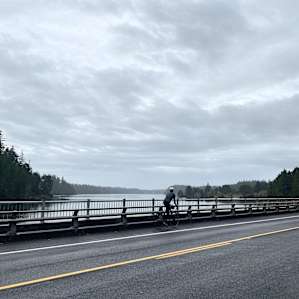 Great bike ride around lake across the 101