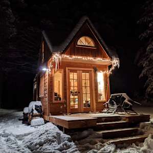 Cozy Mountain Cabin near Ashland OR