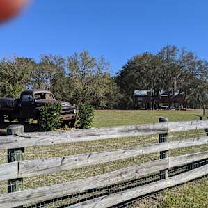 Live Oak Cove ( covered barn)