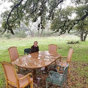 Great little living room found under the big live oak. Catch it right after sunset for the twinkle lights