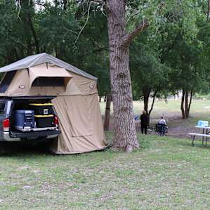 Bee Mountain River Camp (Tents)