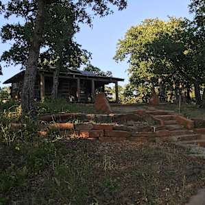 Rustic Log Cabin on Private Lake