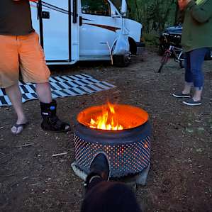 RV Site, Hookups/WiFi/Pets/River