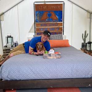 Folly Farm #1 (queen size bed)