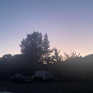 Camping Halfway