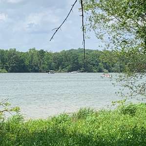 Camping on the Tennessee River