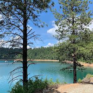Bullards bar dam/lake