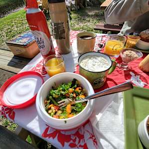 Yurt and Breakfast near 3 FLX Lakes