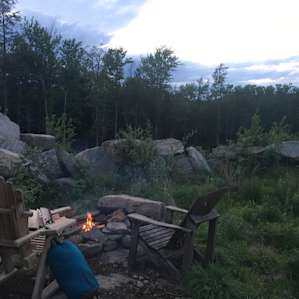 The boulders offered plenty of wind protection and privacy from the other campsite down the hill.