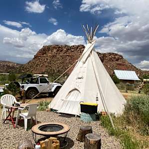 Coral Pink Ranch Tipi with Jacuzzi