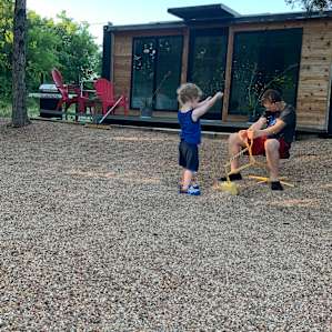 Cabin on the Creek.Hico