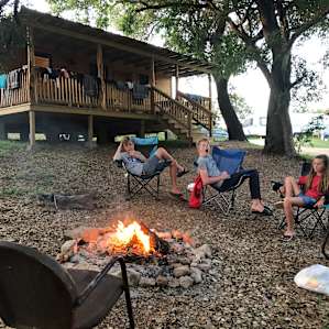 Dos Rios Cabin