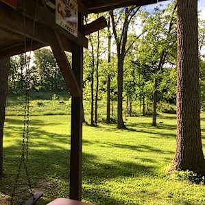 Creek side get-away