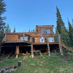 Fisher Mountain Hut