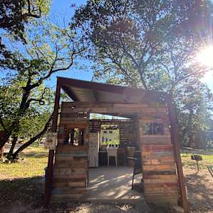 Outdoor kitchen