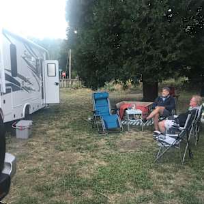 Camping Halfway