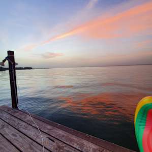 Private Open-Water Lakefront Cabin