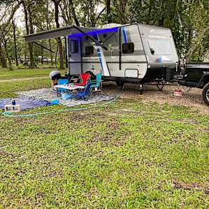 Great camp sites with power and seeage