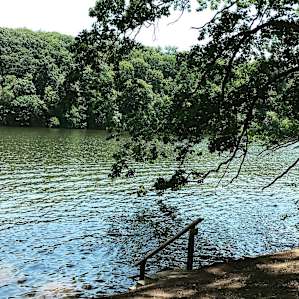 Reservoir Retreat