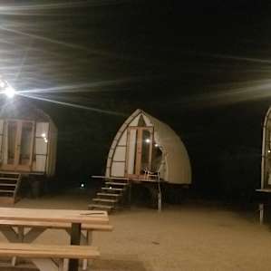 Lunette Hut