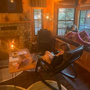 Get Lost Inn 2 - Green Valley Lake!