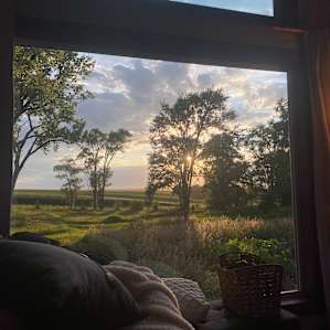 Gorgeous Tiny House, Sweeping Views