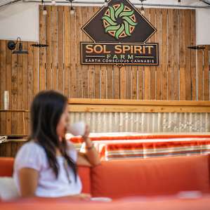 Emerald Triangle Farm Stay w Meals
