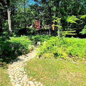 Beautiful courtyard guestroom