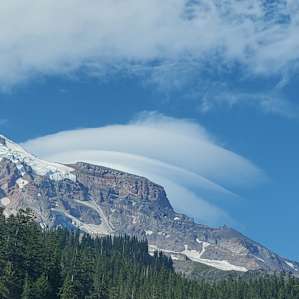 Lenticular cloud near top of Mt. Rainier