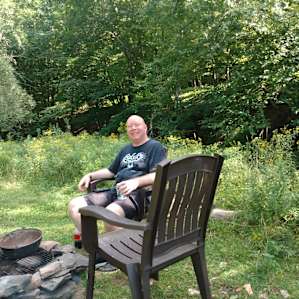 Farm Stay in Farmhand Cabin