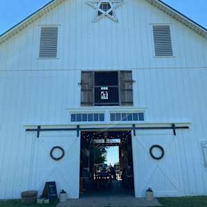 1912 Barn Living Experience