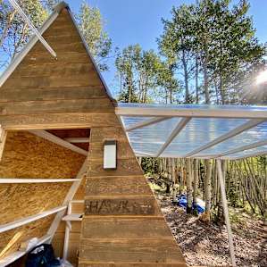 RHIZ MOUNTAIN RETREAT HAWK CABIN
