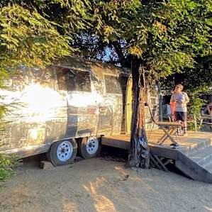 Camp - Airstream Among the Vines